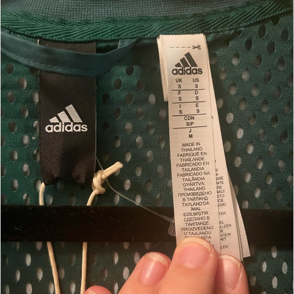 NWT Adidas Woven Lightweight Bomber training Jacket Men’s Small Camo Green black - Picture 12 of 13